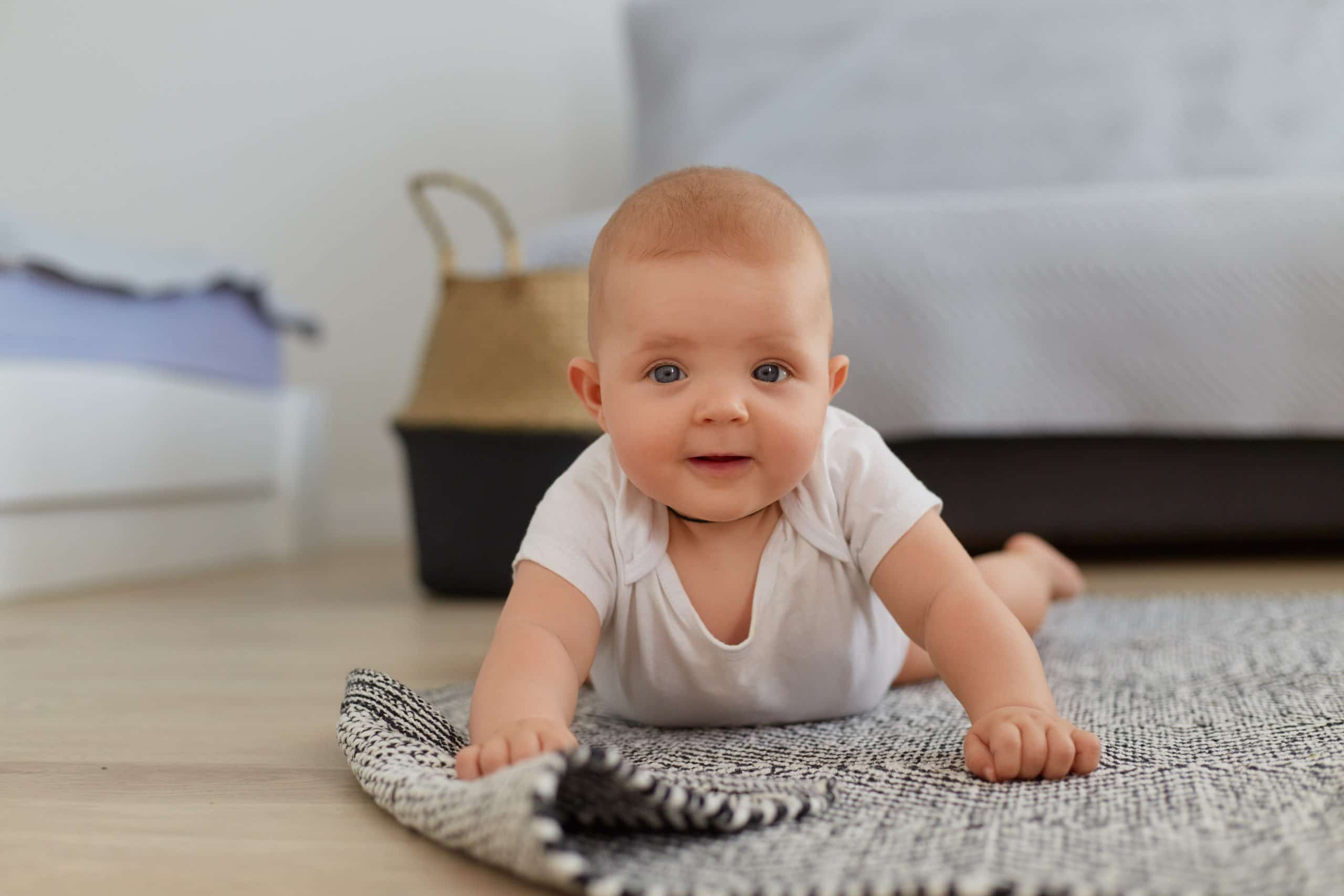 Baby crawling exercises, stages, tips and videos